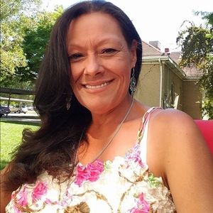 Meet your Posher, Jerrylynn